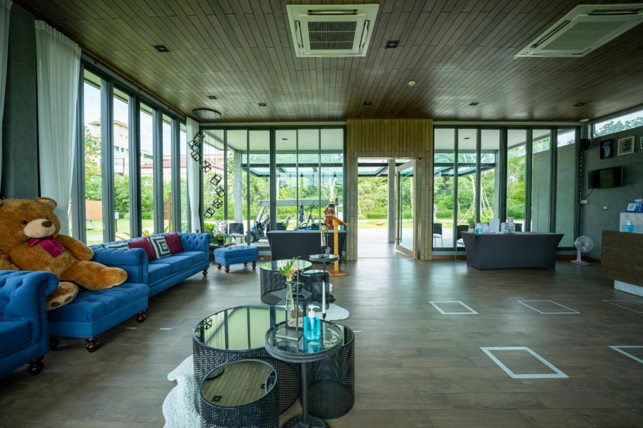 Coral Tree Villa Huahin Cha-Am Bagian luar foto