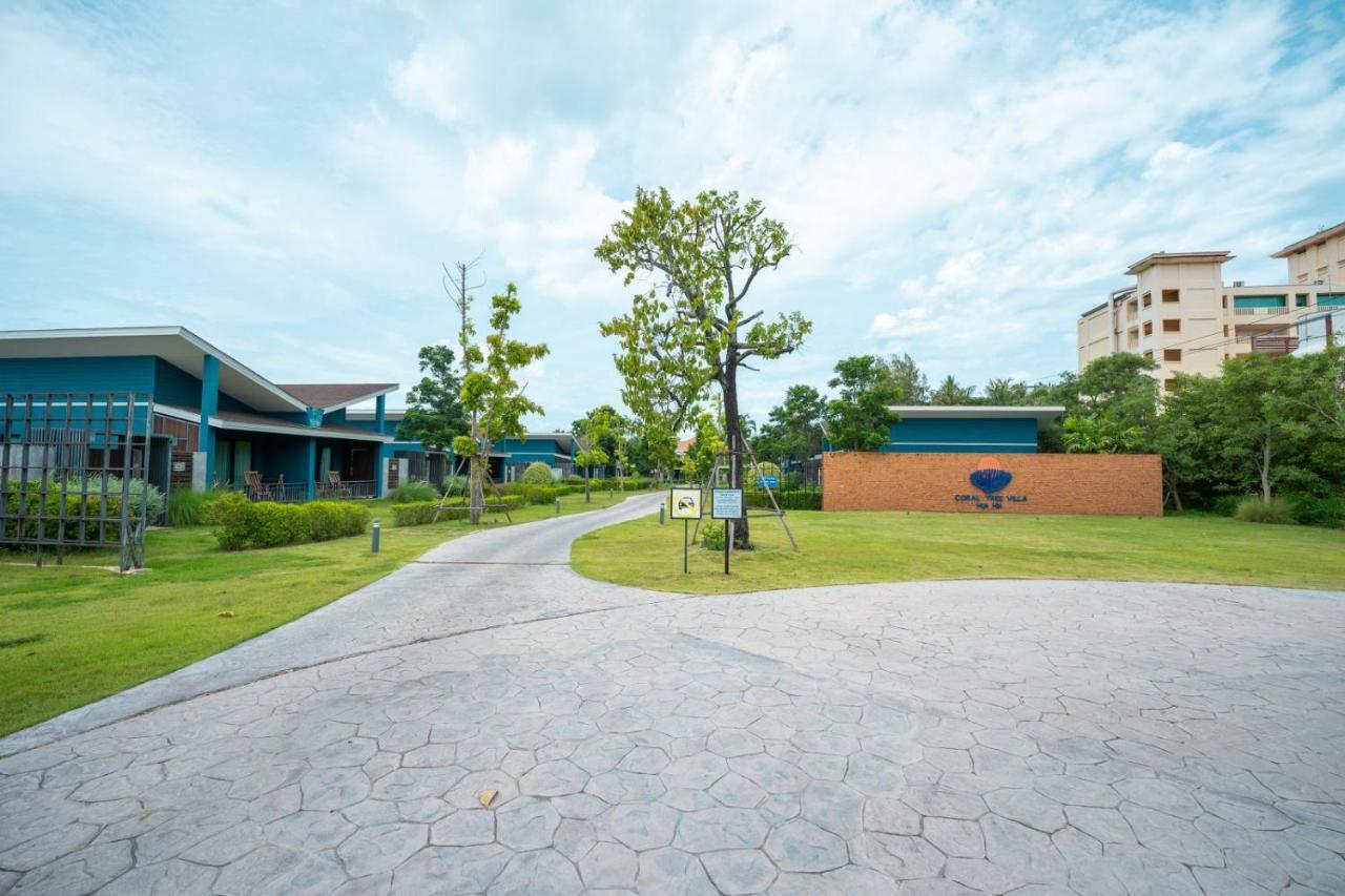 Coral Tree Villa Huahin Cha-Am Bagian luar foto