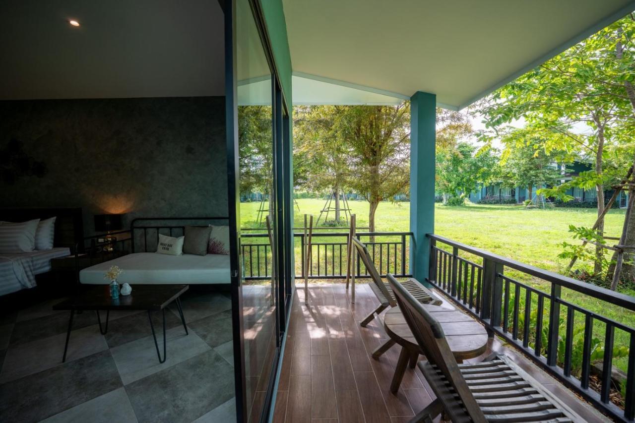 Coral Tree Villa Huahin Cha-Am Bagian luar foto