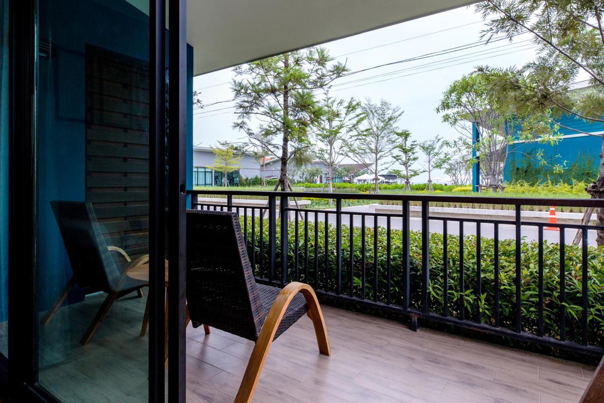 Coral Tree Villa Huahin Cha-Am Bagian luar foto